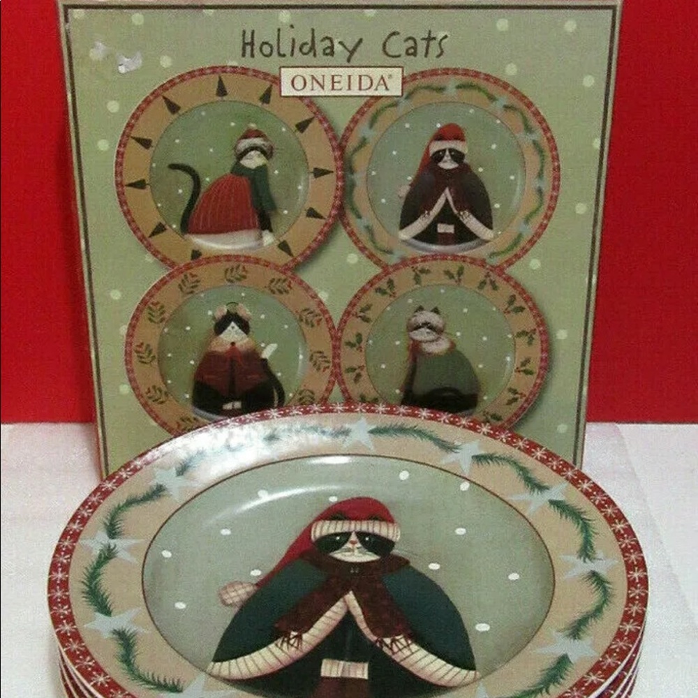 Oneida Stoneware Holiday Cats salad/dessert plates